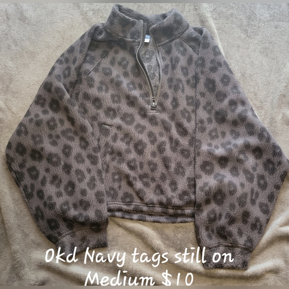 Old Navy Crop Sweatshirt